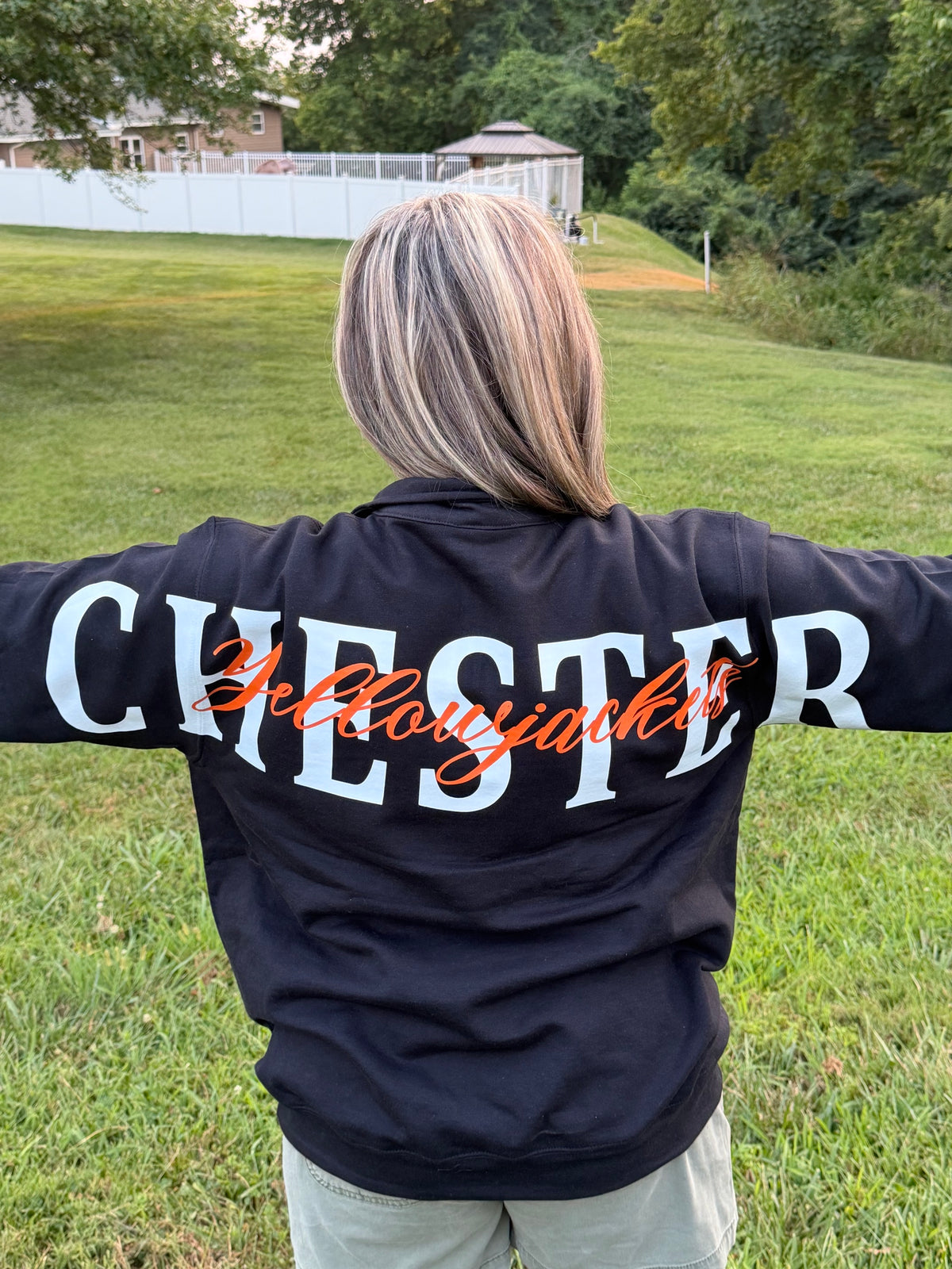 Chester Highschool - Big Back 1/4 Zip (Black)